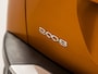 Peugeot 2008 1.2 PureTech Allure Pack 131Pk Automaat (APPLE CARPLAY, GROOT NAVI, LEDER, STOELVERWARMING, SPORTSTOELEN, KEYLESS, GETINT GLAS, NIEUWE APK, NIEUWSTAAT)