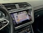 Volkswagen Tiguan 1.5 TSI AUT7 3X R-LINE MAXTON-DESIGN 67D.KM PANODAK LEDER NAVI CAMERA DIGI-DASH APPLE-CARPLAT LED LMV PDC