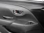 Peugeot 108 1.0 e-VTi Blue Lease Executive Navigatie Apple Carplay/Android Auto Climate Control Camera Lichtmetalen Velgen Lederen stuurwiel