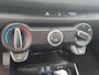 Kia Rio 1.0T DynamicLine | Navigatie | Camera | Keyless met startknop | Cruise control | Apple Carplay / Android auto | Getinte ramen achter |