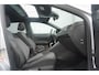 Volkswagen Taigo 1.0 TSI 110pk DSG R-Line Business | Panoramadak | Achteruitrijcamera | IQ Light