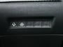 Peugeot e-2008 EV GT Pack 50 kWh 136pk Automaat 18''LM | DODE HOEK | STOELVERW. VOOR | ADAPT. CC | CAMERA | DAB