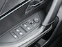 Peugeot e-2008 EV GT Pack 50 kWh 136pk Automaat 18''LM | DODE HOEK | STOELVERW. VOOR | ADAPT. CC | CAMERA | DAB