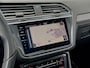 Volkswagen Tiguan 1.5 TSI AUT7 3X R-LINE PANODAK VOL-LEDER 20 INCH-LMV NAVI CAMERA DIGI-DASH APPLE-CARPLAY LED PDC