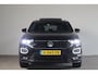 Volkswagen T-Roc 2.0 TSI 4Motion Sport - NL- Auto!! Stoelverw I Adap Cruise I Pano -- Tweede Pinksterdag geopend van 11.00 t/m 16.00 --