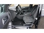 Mercedes-Benz B-klasse 180 122pk Automaat Ambition Navi Xenon Trekhaak 16inch LM *NL auto*