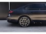 BMW i7 M70 xDrive 106 kWh | SOH 97% | M-Pakket | Iconic Glow | Sky Lounge | Travel En Comfort Systeem | Bowers & Wilkins | Innovatie Pakket | Executive Pakket | Executive Lounge | Connoisseur Pakket | Airco akoestisch pakket |