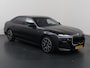 BMW i7 M70 xDrive 106 kWh | SOH 97% | M-Pakket | Iconic Glow | Sky Lounge | Travel En Comfort Systeem | Bowers & Wilkins | Innovatie Pakket | Executive Pakket | Executive Lounge | Connoisseur Pakket | Airco akoestisch pakket |