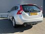Volvo V60 2.0 D3 R-Design