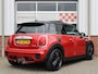 MINI John Cooper Works Mini 1.5 Serious Business JCW /NAVI/Panoramadak/PDC/Carbon/Keyless/LED/Climate/Cruise control/17'LM/NAP!