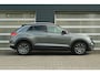 Volkswagen T-Roc 1.5 TSI 150pk DSG Style | Digital Cockpit Pro | Camera Achter | Apple Carplay & Android Auto
