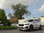 BMW X1 sDrive18i | Handbak | Uniek | PearlWeiss | Leer | Nav | All-black! | Privacy glass