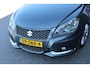 Suzuki Kizashi 2.4 Sport, Topstaat, Veel luxe, Dealer onderhouden, Leder, Clima, Cruise, Schuifdak, 18 inch, Xenon, Blue tooth, Isofix, Parekeersensoren,
