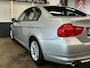 BMW 3-Serie 320i Luxury Line + LEDER