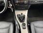 BMW 3-Serie 320i Luxury Line + LEDER