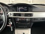 BMW 3-Serie 320i Luxury Line + LEDER