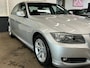 BMW 3-Serie 320i Luxury Line + LEDER
