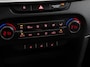 Kia Ceed Sportswagon 1.0 T-GDi 120pk DynamicLine Climate control Cruise control Achteruitrijcamera Verwarmde voorstoelen Stuurverwarming Afneembare trekhaak Navigatie Apple Carplay/ Android Auto Extra Getint Glas