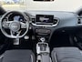 Kia Ceed 1.5 T-GDi 140PK Automaat GT-Line 12-2025!/Navigatie/Adapt.-cruise/Keyfree/Winter-pack