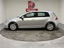 Volkswagen Golf 1.0 TSI Trendline, Clima, Cruise, Navi, Blue tooth, All season, Sensoren v en a, Isofix, App connect, Prijs incl. beurt en 3 mnd garantie