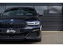 BMW 5-Serie 520e Business Edition Plus M-Sport|Laser|Pano|Massage|Cam|Stuur verwarm|