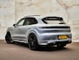 Porsche Cayenne 3.0 E-Hybrid, SportDesign, Bose, tr.haak, 22", pano, luchtv., memory, ACC, privacy