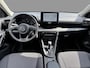 Mazda 2 Hybrid 1.5 Prime-line , Demovoordeel € 2.500,- , Apple Carplay, Adap. Cruise, Climate Control, Camera, DAB+, Lichtsensor, Stuurwielbediening, LKA