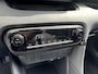 Mazda 2 Hybrid 1.5 Prime-line , Demovoordeel € 2.500,- , Apple Carplay, Adap. Cruise, Climate Control, Camera, DAB+, Lichtsensor, Stuurwielbediening, LKA