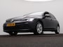 Volkswagen Golf 1.0 eTSI Life Automaat - LED- Camera - Navigatie - ACC - Stoelverwarming - PDC