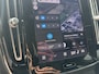 Volvo XC40 2.0 B4 Plus Dark