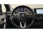 Peugeot 2008 1.2 VTi Active Pack Premium PANO TREKHAAK NAVI CRUISE LM.