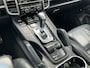 Porsche Cayenne 3.0 S E-Hybrid Pano Bose Trekhaak SportChrono Luchtvering Stoelverw+Ventilatie Export?!
