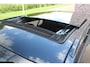 Peugeot e-2008 EV GT 50 kWh | Pano-dak | Trekhaak | Stoelverwarming | Adaptive-cruise | Carplay | SOH 88.4% | All-Season | BLIS |