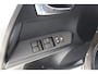 Toyota RAV4 2.0 Style 4WD Automaat Navigatie | Cruise control | Camera | Trekhaak | 4 Seizoenen banden