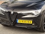 Alfa Romeo Stelvio 2.0 T AWD 280PK | Raggazzon | Zeer Netjes! | Leer | All-Black | Ti-Difusser.