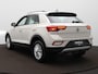 Volkswagen T-Roc 1.5 TSI Life Automaat - LED - Camera - Park Assist - Navigatie - Climatronic - ACC