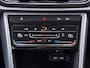 Volkswagen T-Roc 1.5 TSI Life Automaat - LED - Camera - Park Assist - Navigatie - Climatronic - ACC