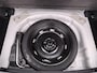 Volkswagen T-Roc 1.5 TSI Life Automaat - LED - Camera - Park Assist - Navigatie - Climatronic - ACC
