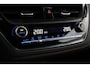 Toyota Corolla Touring Sports 2.0 Hybrid Executive | Dodehoek detectie | JBL | Stoel-/stuurverwarming | Parkeersensoren voor/achter | Navigatie | Apple Carplay / Android Auto | 18 inch