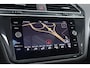 Volkswagen Tiguan 1.5 TSI R-Line Highline | Automaat | Trekhaak | Panoramadak | AC