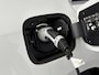 Mercedes-Benz A-klasse 250 e Business Solution AMG Limited | Trekhaak elektrisch wegklapbaar | PHEV | Stoelverwarming | Widescreen |