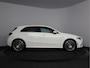 Mercedes-Benz A-klasse 250 e Business Solution AMG Limited | Trekhaak elektrisch wegklapbaar | PHEV | Stoelverwarming | Widescreen |