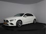 Mercedes-Benz A-klasse 250 e Business Solution AMG Limited | Trekhaak elektrisch wegklapbaar | PHEV | Stoelverwarming | Widescreen |