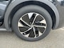 Volkswagen ID.5 PRO PERFORMANCE 77 kWh SOH 92% | CAMERA | STOEL + STUURVERWARMING | RIJKLAAR GELEVERD MET 12 MND BOVAG GARANTIE |