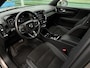 Volvo XC40 1.5 T4 Plug-in hybrid Ultimate Bright / Pano. dak / Elek. verstelbare stoelen / Stuur+stuur verwarming / Keyless / Harman kardon / Carplay / 20' velgen /