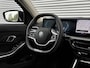 BMW 3-Serie Touring 330e xDrive Touring | Facelift LCI | SOH 99% | ACC | LED | Trekhaak | 360 Camera | HUD | Innovation |