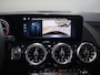 Mercedes-Benz B-klasse 250e Business Solution AMG | Panoramaschuifdak | Night | Winter pakket | Trekhaak | Stoelverwarming |