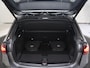 Mercedes-Benz B-klasse 250e Business Solution AMG | Panoramaschuifdak | Night | Winter pakket | Trekhaak | Stoelverwarming |