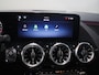 Mercedes-Benz B-klasse 250e Business Solution AMG | Panoramaschuifdak | Night | Winter pakket | Trekhaak | Stoelverwarming |