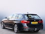 BMW 5-Serie Touring 520i High Executive Edition 184 Pk automaat M-Sport / Pano-dak / Elek trekhaak / Camera